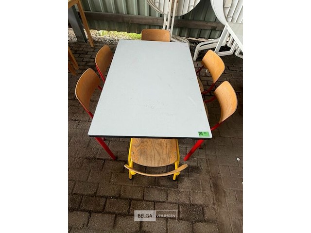 Kindertafel + 6 stoelen - afbeelding 3 van  3