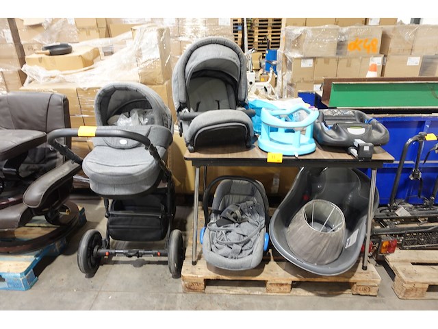 Kinderwagen + toebehoren p'tit chau - afbeelding 1 van  11