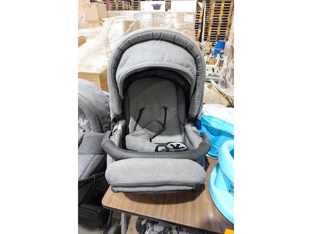 Kinderwagen + toebehoren p'tit chau - afbeelding 8 van  11