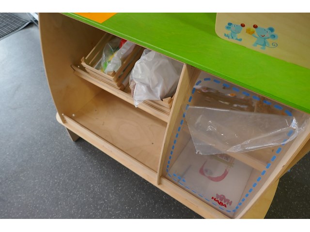 Kinderwinkeltje + kistjes met groenten *merk : haba - afbeelding 4 van  4