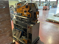 Kingsland compact 45 pons- en knipmachine - afbeelding 3 van  5