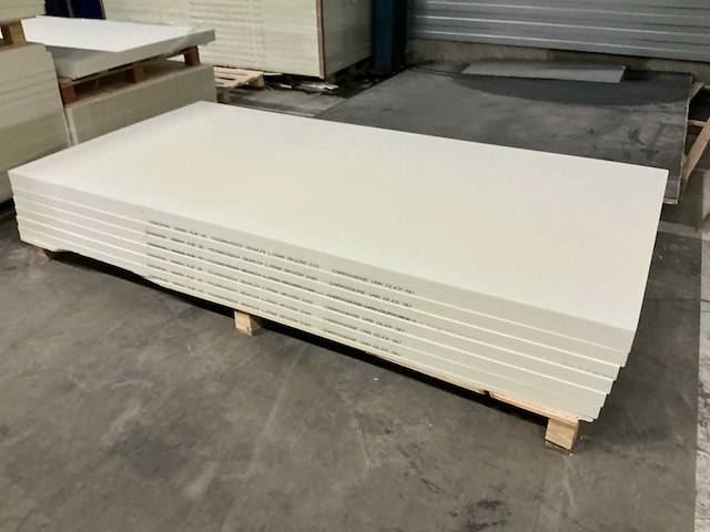 Kingspan pur 40/50 polyurethanen platen - afbeelding 3 van  10