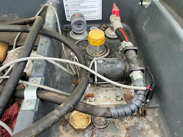 Kingspan truckmaster opslagtank met afvulpistool - afbeelding 3 van  8
