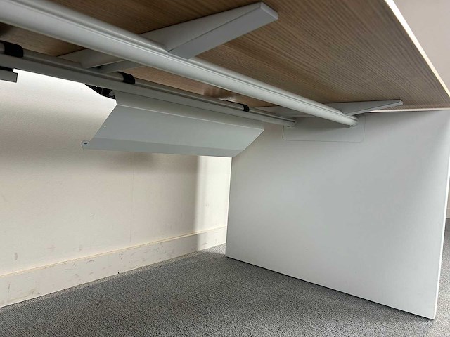 Kinnarps - bureau - afbeelding 14 van  14