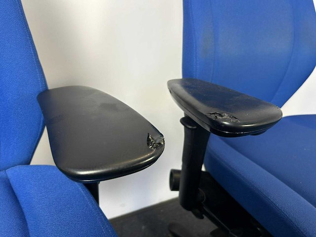 Kinnarps - desk chair (2x) - afbeelding 4 van  7