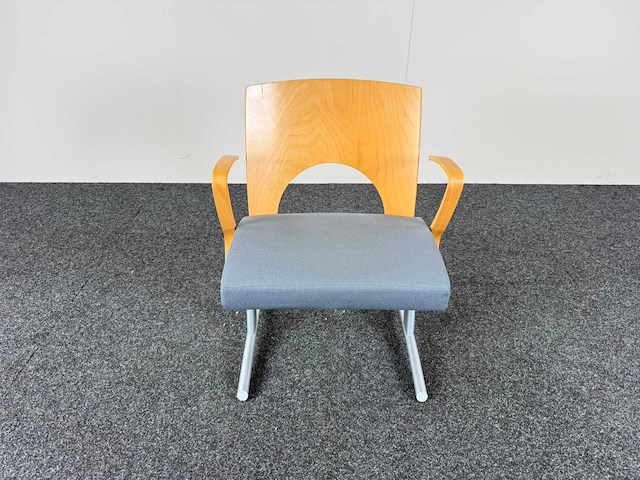 Kinnarps - lounge chair - fauteuil - afbeelding 1 van  4