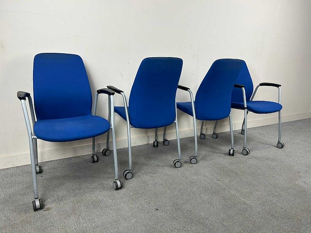 Kinnarps - ontvangststoelen - wachtkamerstoel (12x) - afbeelding 2 van  5