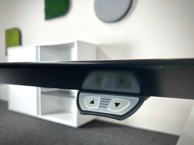 Kinnarps - zit sta directie bureau elektrisch verstelbaar - office set - bureautafel - afbeelding 18 van  26