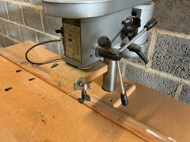 Kinzo 8e109 kolomboormachine - afbeelding 5 van  7