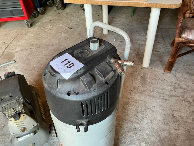 Kinzo/duropro luchtcompressor (2x) - afbeelding 3 van  6