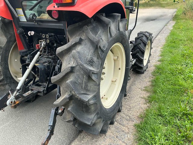 Kioti dk551c vierwielaangedreven landbouwtractor - afbeelding 3 van  30