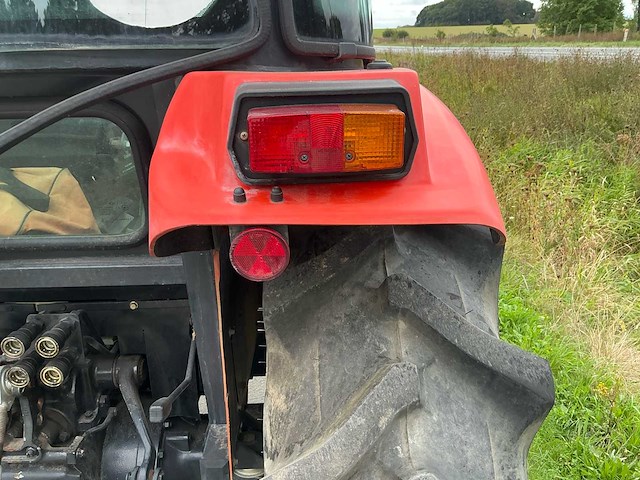 Kioti dk551c vierwielaangedreven landbouwtractor - afbeelding 4 van  30