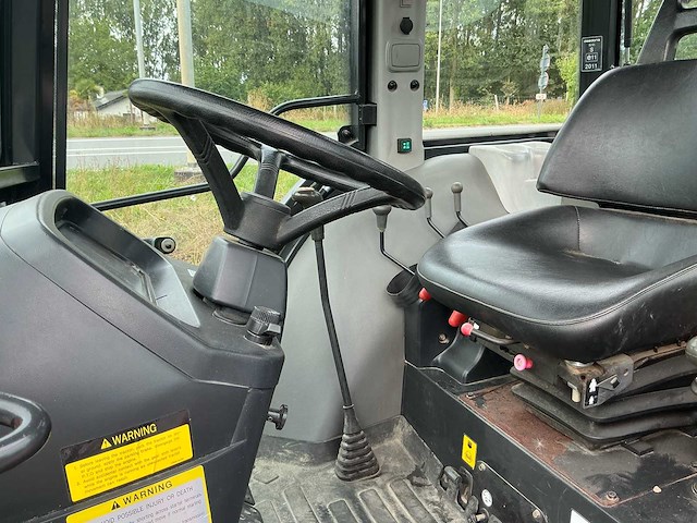 Kioti dk551c vierwielaangedreven landbouwtractor - afbeelding 13 van  30