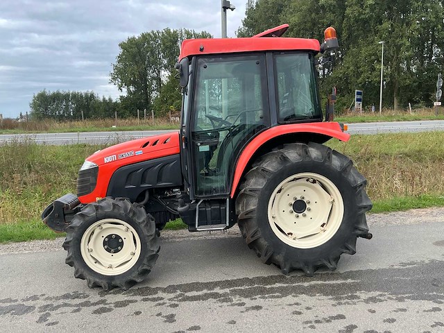 Kioti dk551c vierwielaangedreven landbouwtractor - afbeelding 28 van  30