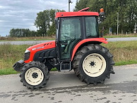 Kioti dk551c vierwielaangedreven landbouwtractor - afbeelding 28 van  30