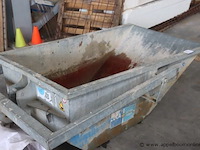 Kipbak, schwinginger, 750 l - afbeelding 1 van  3