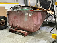 Kipcontainer - afbeelding 1 van  3