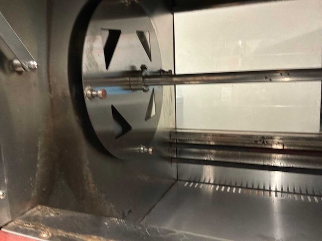 Kippengrilloven - afbeelding 5 van  7