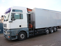 Kipper vrachtwagen man ht2800 diesel 2003 met kraan - afbeelding 1 van  1