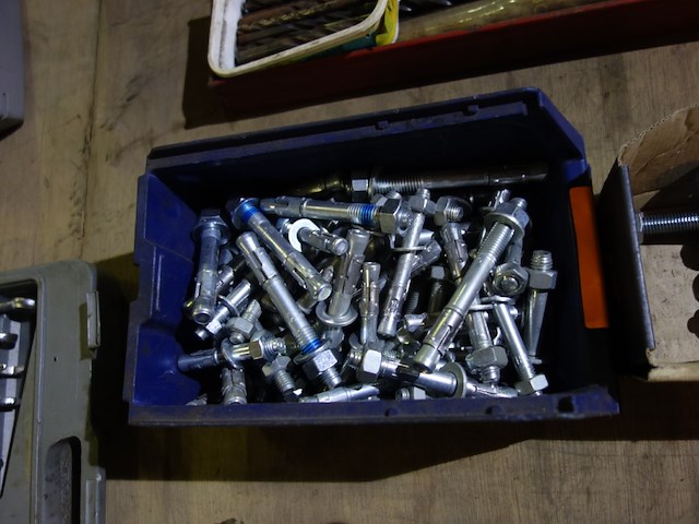 Kist ankerbouten - afbeelding 1 van  2