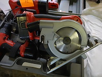 Kist met divers electrisch materiaal - afbeelding 5 van  6