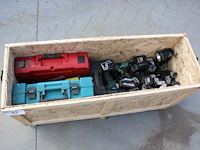 Kist met elektrisch handgereedschap en toebehoren - afbeelding 1 van  1