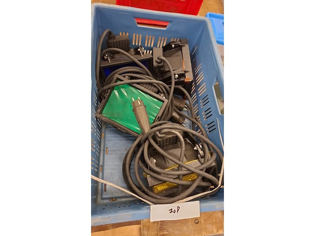 Kist met halogeenspots - afbeelding 1 van  1