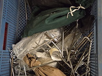 Kist met tentharingen - afbeelding 1 van  1