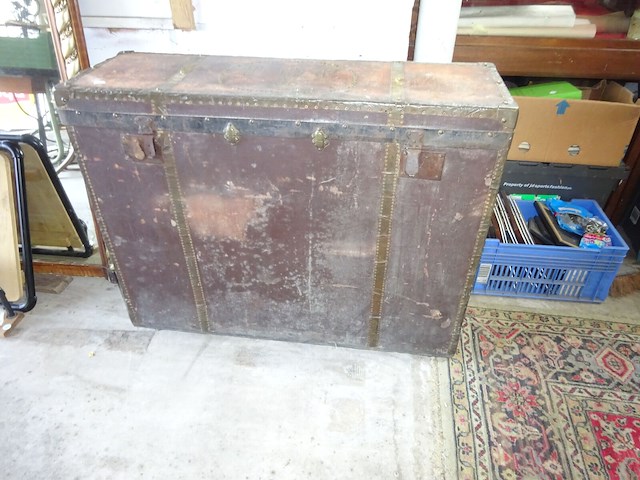 Kist pdc 84cmx33cmx105cm - afbeelding 1 van  7
