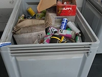 Kist sanitair verbruiksmateriaal met hilti hdm 500 - afbeelding 8 van  13