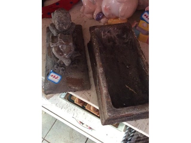 Kistje kind (steen) - afbeelding 3 van  3