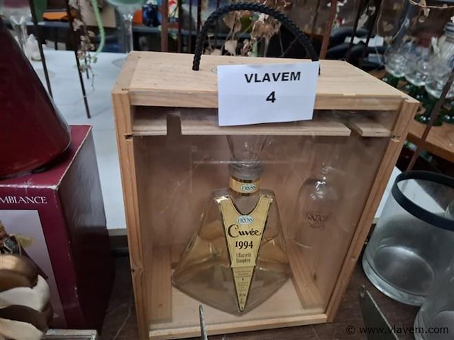 Kistje met drank - afbeelding 1 van  1