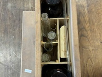 Kistje met wetenschappelijke chemieset - afbeelding 2 van  5