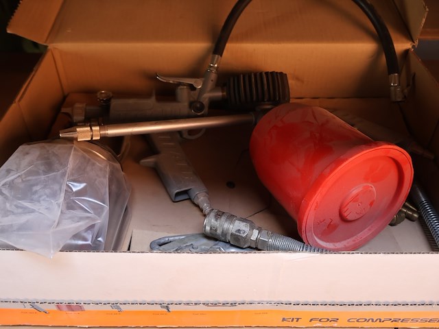 Kit for compressed air - afbeelding 1 van  2