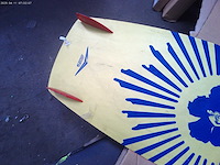 Kitesurfende twintip-fanaticus - afbeelding 2 van  4