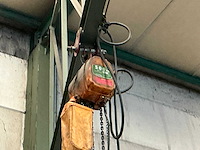 Kito kettingtakel op zwenkarm (2x) - afbeelding 3 van  7