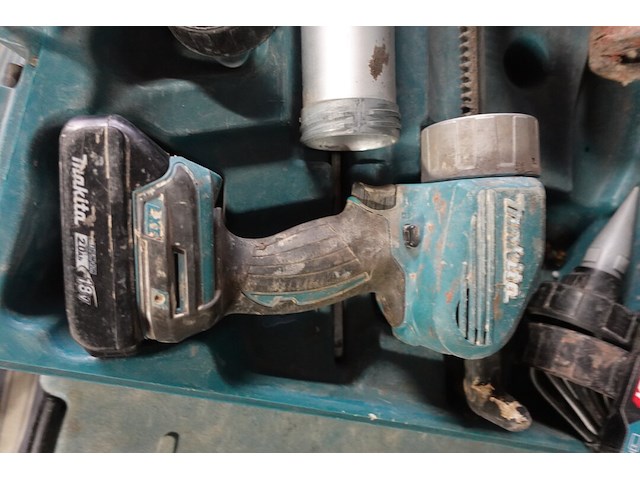 Kitspuit makita - afbeelding 2 van  5