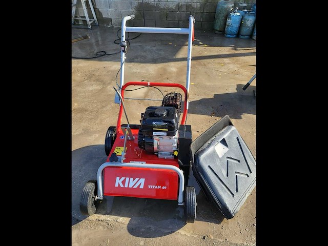 Kiva titan 40 scarifier - afbeelding 1 van  10