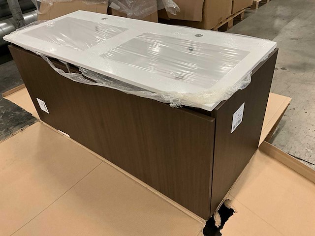 Kivu badkamerkast met wastafelblad en spiegel - afbeelding 1 van  7