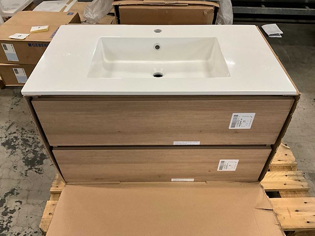 Kivu badkamerkast met wastafelblad en spiegel - afbeelding 4 van  10