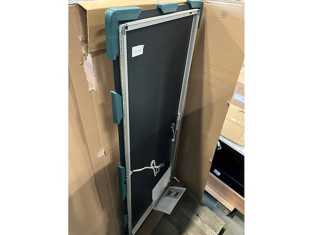 Kivu badkamerkast met wastafelblad kolomkast en spiegel - afbeelding 2 van  11