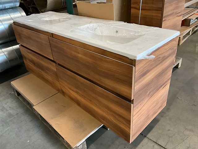 Kivu badkamerkast met wastafelblad kolomkast en spiegel - afbeelding 4 van  11