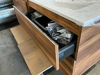 Kivu badkamerkast met wastafelblad kolomkast en spiegel - afbeelding 6 van  11