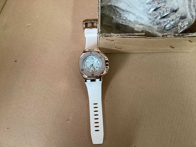 Kjc horloge met rubber band (13x) - afbeelding 4 van  6