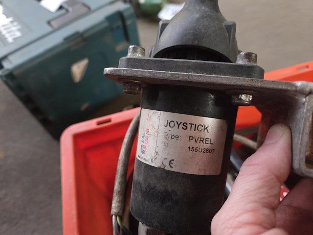 Klaas werktuigaanhangwagen, 2008 - afbeelding 8 van  19