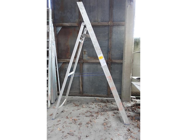 Klapladder - afbeelding 1 van  3