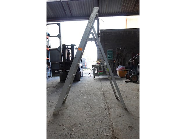 Klapladder - afbeelding 1 van  3