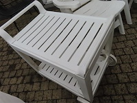 Klapstoelen + roltafeltje - afbeelding 2 van  3