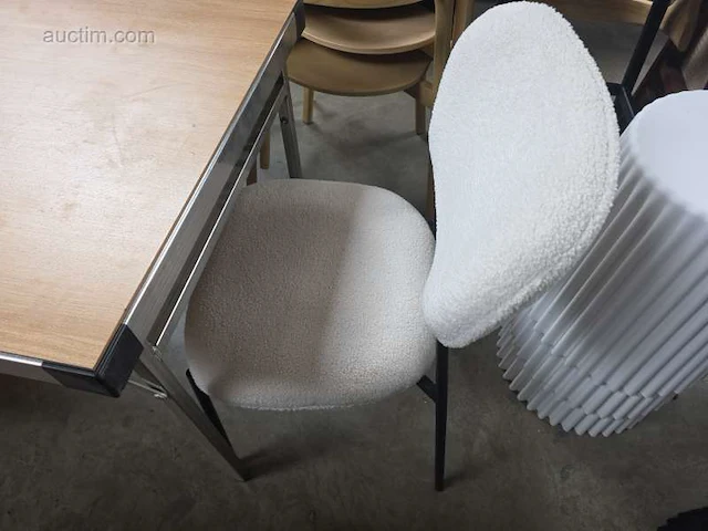 Klaptafel met 3 diverse stoelen flexfurn - afbeelding 4 van  6