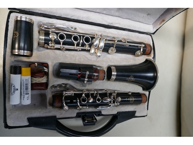 Klarinet crampon & cie + partiturenstatief - afbeelding 2 van  5